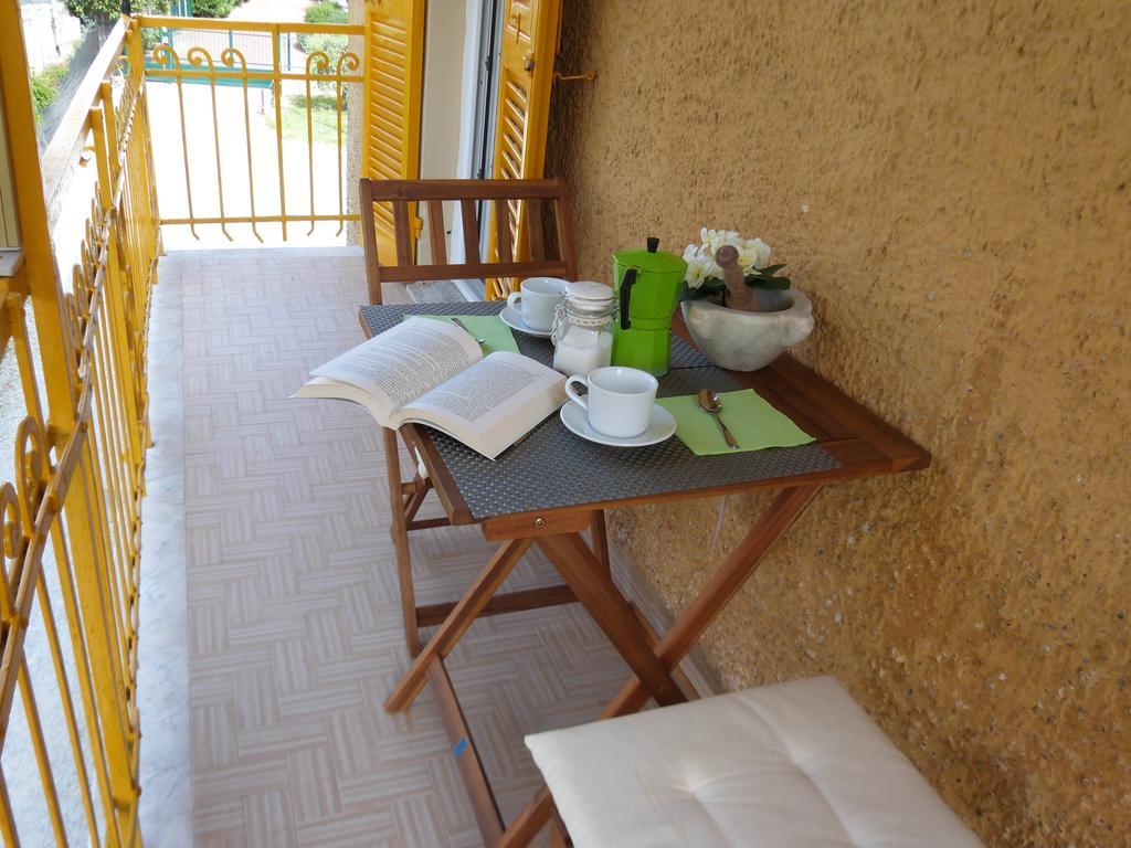 Ca' Da Valeria Apartment Chiavari Bagian luar foto